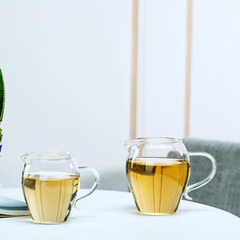 Clear Glass Tea Sharing Pot